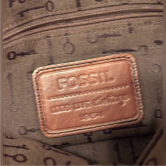 Fossil Leather Crossbody Saddlebag
Leopard Print Calf Hair Flap - Picture 8 of 15